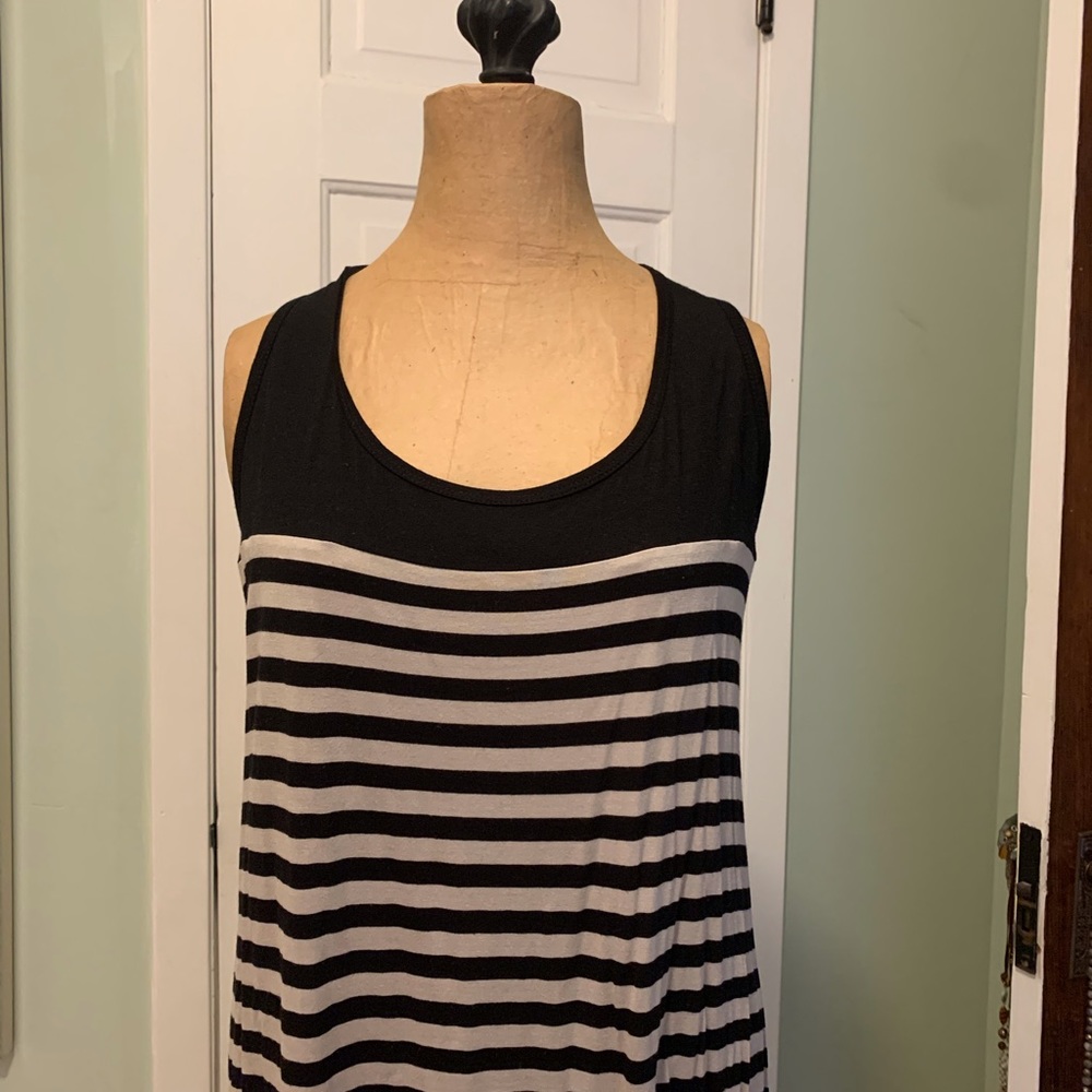 DKNY Black and Tan stripe maxi dress size 2X